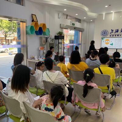 比比酷國(guó)際幼兒園 以專(zhuān)業(yè)產(chǎn)品與精細(xì)化服務(wù)，贏得教育培訓(xùn)市場(chǎng)的信賴